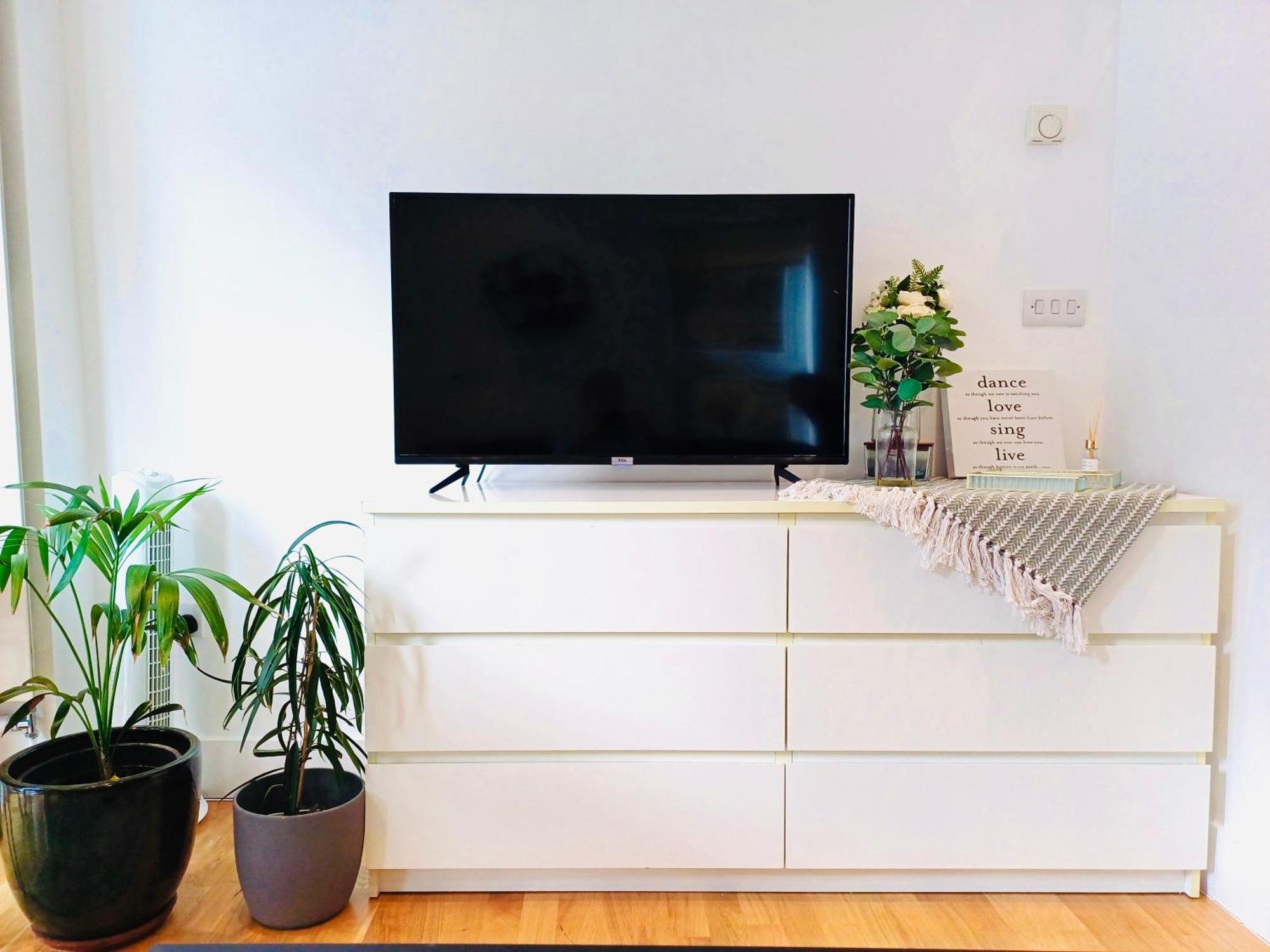Olympia 2 Bed Terrace Apartment