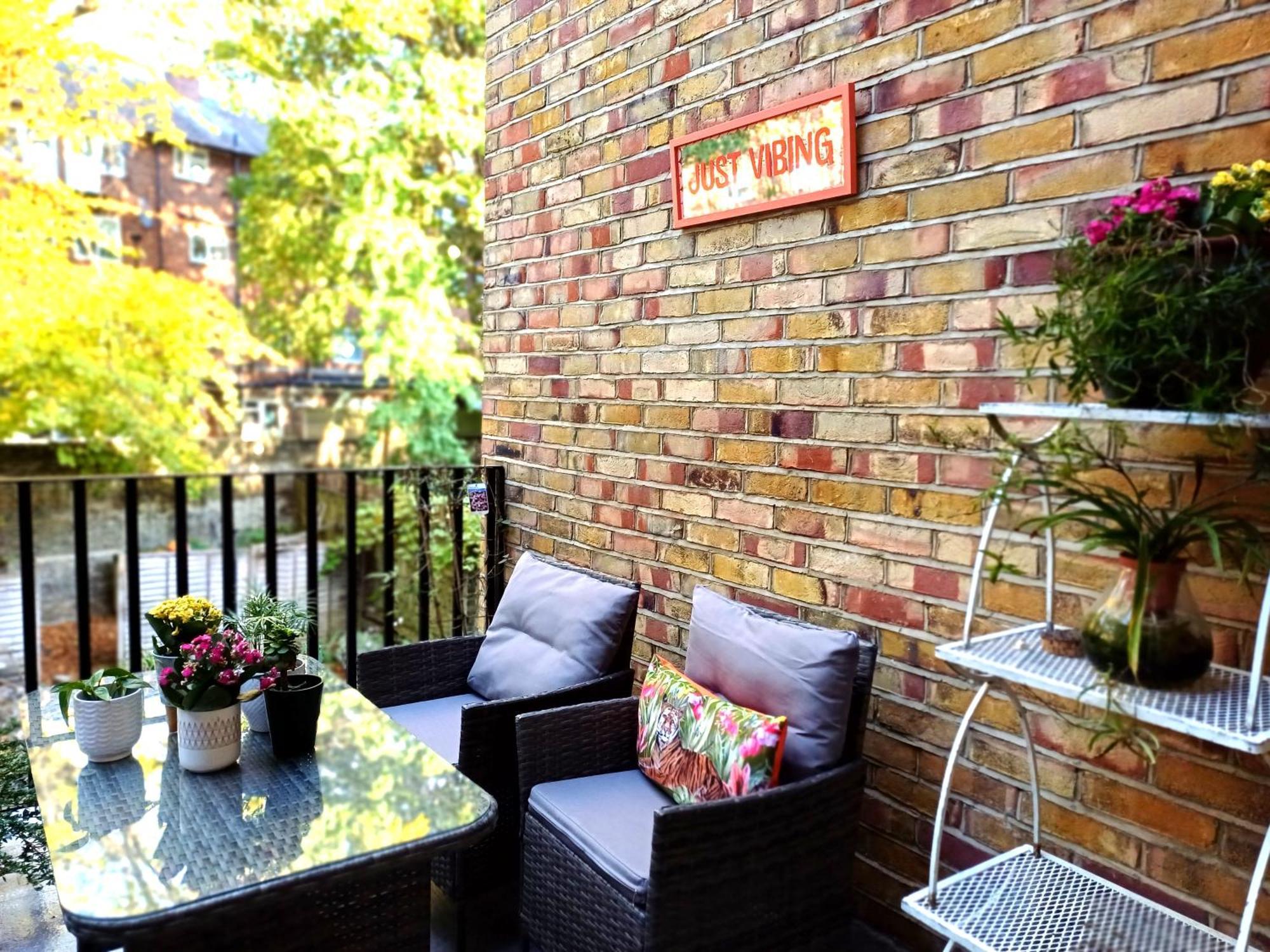 Olympia 2 Bed Terrace